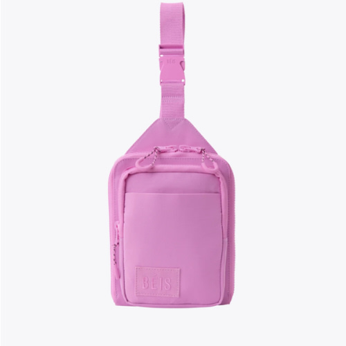 BÉIS 'The Sport Sling' in Berry - Best Sling Bag & Belt Bag for Travel in Berry