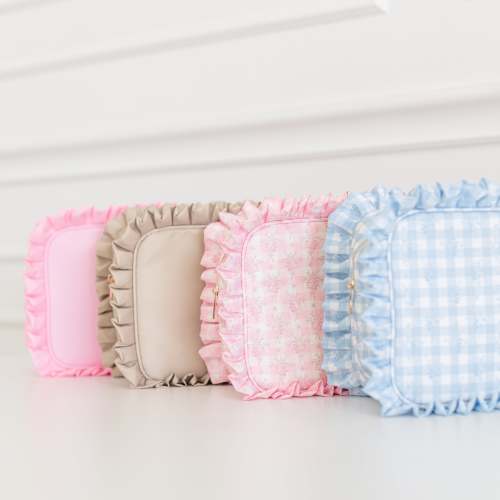 Ruffled Nylon XL Pouch – Hollis