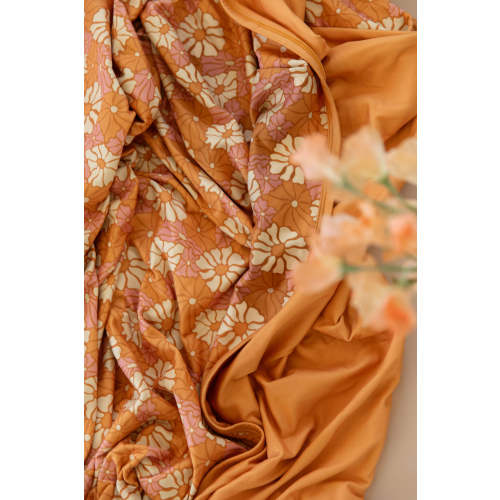 THE BLOSSOM blanket