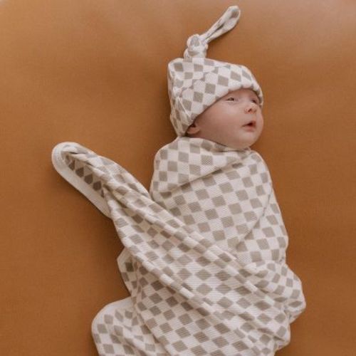 Makemake Organics Organic Swaddle Blanket & Hat Set - Harlequin