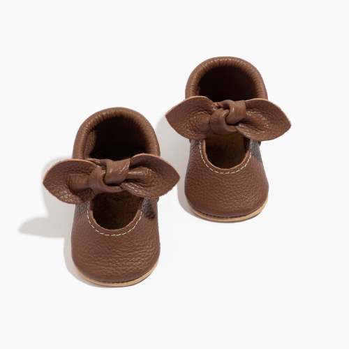 Chestnut Knotted Bow Baby Shoe – August + Willow