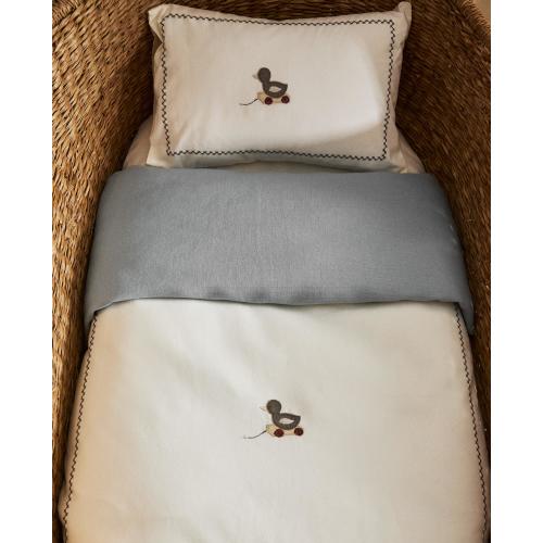 MINI CRIB SHEET SET WITH EMBROIDERED DUCKS