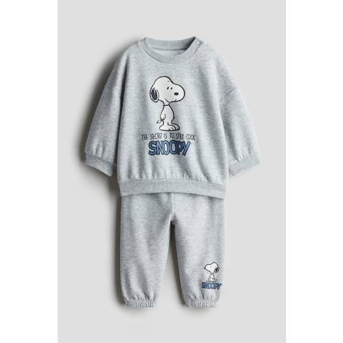 2-PIECE SET WITH MOTIF