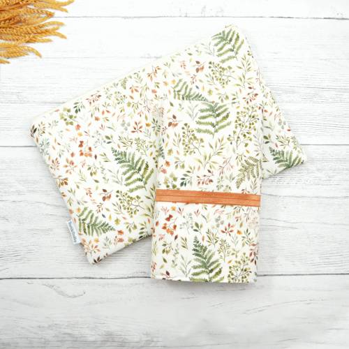 Woodland Travel Changing Mat: Waterproof Diaper Pad with Fern & Mushroom Print