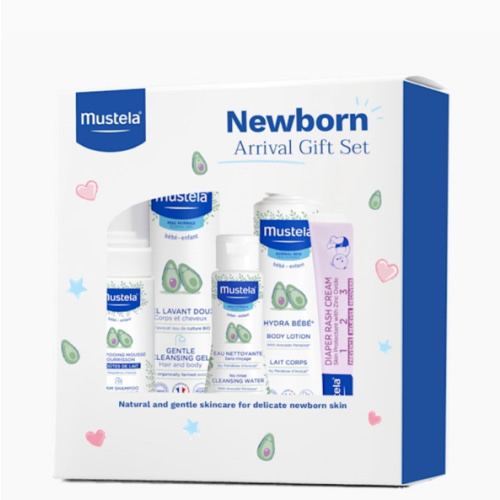 Mustela Newborn Arrival Gift Set - Baby Skincare & Bath Time Essentials - Natural & Plant Based - 5 Items Set