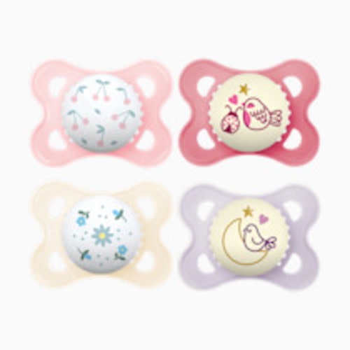 MAM Day & Night Pacifiers 0-6 Months (4 Pack)