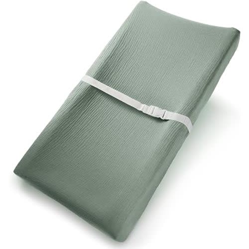Comfy Cubs Muslin Fitted Changing Pad Cover - Soft, Breathable & Washable 100% Cotton Fitted Sheet for Baby's Comfort - Universal Fit for Flat & Curved Baby Changer Pad - Fern