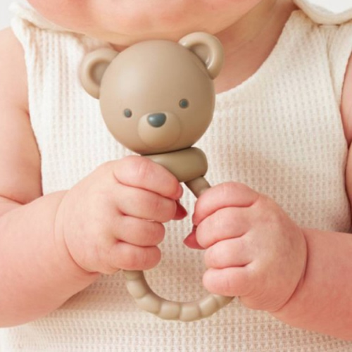 Itzy Ritzy Bitzy Shake Teether (Tan Bear)