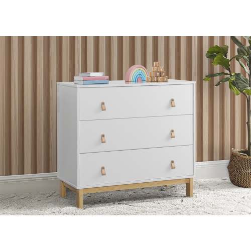babyGap Legacy 3 Drawer Dresser with Leather Pulls and Interlocking Drawers