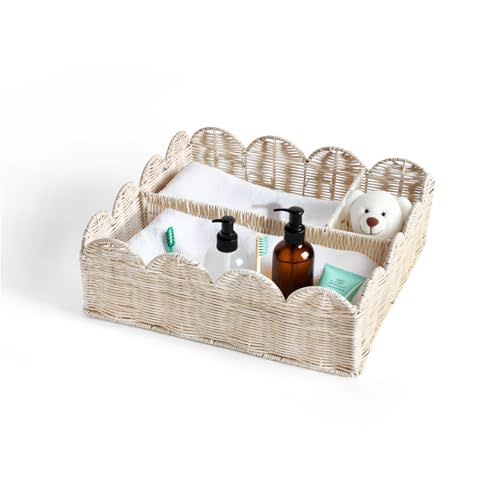 Rattan Divided Scalloped Basket,Wicker Diaper Caddy Scalloped Baske,Woven Natural Basket with 4 Dividers,Suitable for Baby Rooms, Bathrooms, Bedrooms (Rattan)