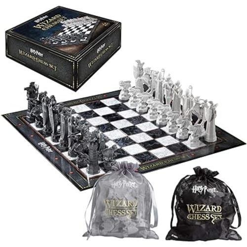 The Noble Collection Harry Potter Wizard Chess Set