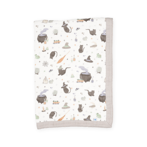 Cotton Muslin Baby Quilt - Cats and Cauldrons