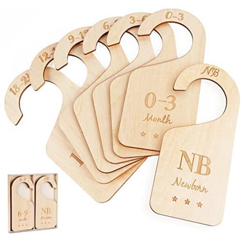 HOUÍSM Wooden Baby Closet Size Dividers Set of 7, Baby Clothes Organizers Home Nursery Decor, Thicken and Double Sided from Newborn to 24 Months, Hanging Closet Dividers for Newborn Baby Shower