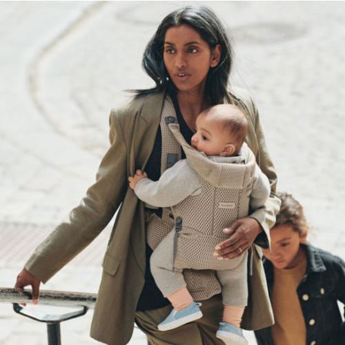 BabyBjörn Baby Carrier Free