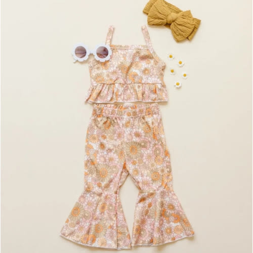 Vintage Vibes Outfit | Reverie Threads