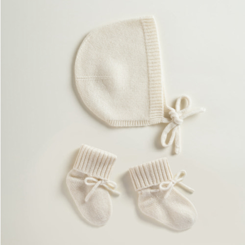 Dew Cashmere Bonnet & Booties | Petit Louli