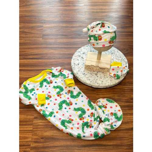 Very Hungry Caterpillar Baby Set – Gown, Hat & Mittens | Newborn Gift"- Gender Neutral baby clothes