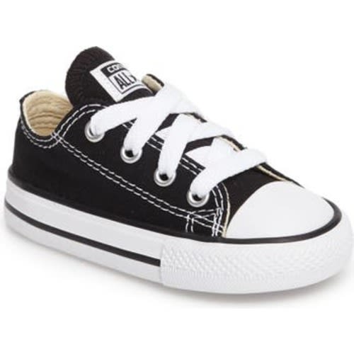 Chuck Taylor® Low Top Sneaker, 2 M