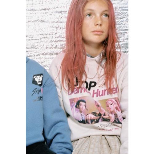 KPOP DEMON HUNTERS™ NETFLIX © PRINTED SWEATSHIRT - Ecru | ZARA United States