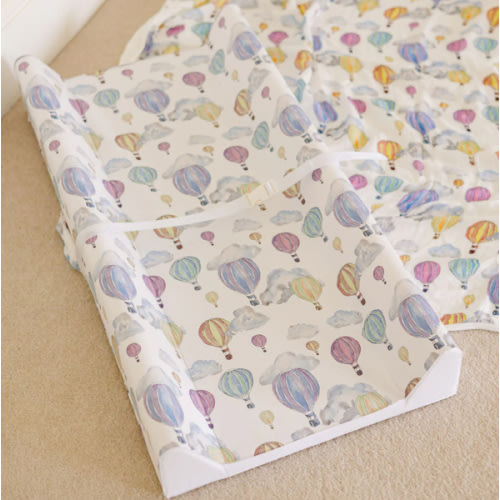 Balloon Festival Wipeable Contour Change Pad