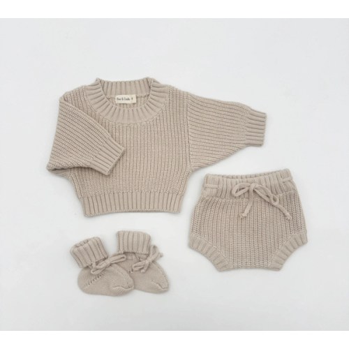 Taupe Quincy Set