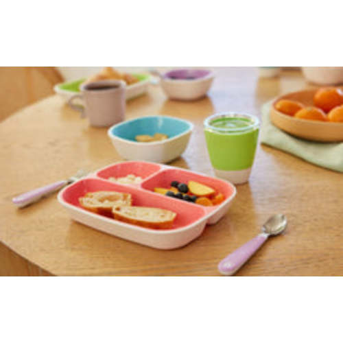 Float™ Foldable High Chair | Munchkin