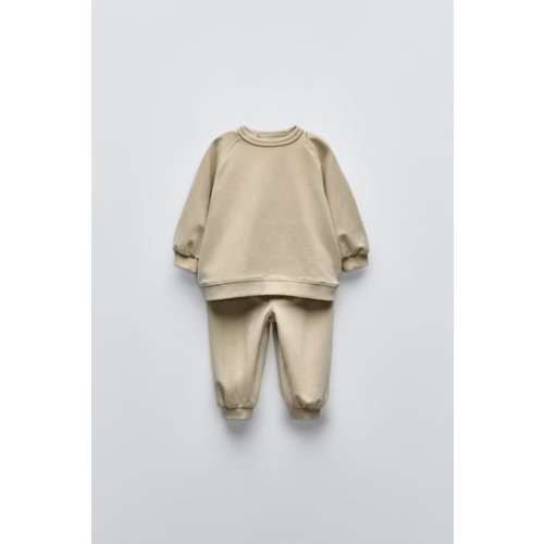 SWEATSHIRT AND JOGGER PANTS MATCHING SET - Mid-green | ZARA United States