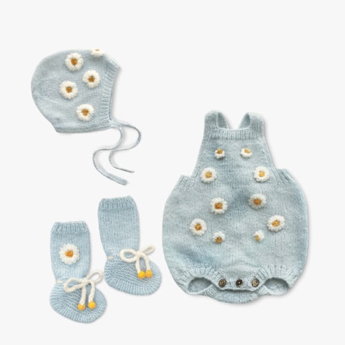 Chamomile Newborn Set | Blue