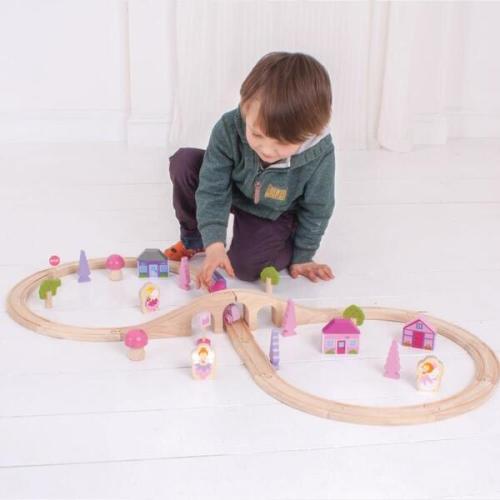 Fairy Figure of Eight Train Set - Bigjigs Toys | Maisonette