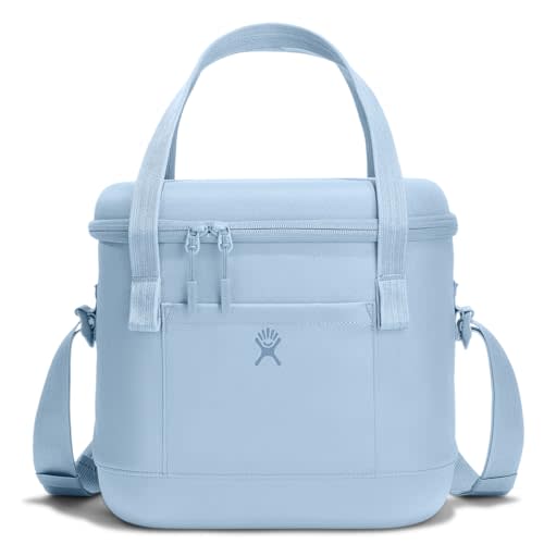 Hydro Flask Cooler Bag for Beach, Beverages and Travel - Insulated Soft Lunch Bag - 12 L Capacity in Surf Blue