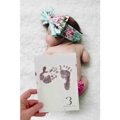 Mess-Free Inkless Milestone Cards | Newborn Milestones Handprint Footprint | Baby Shower Gift Idea