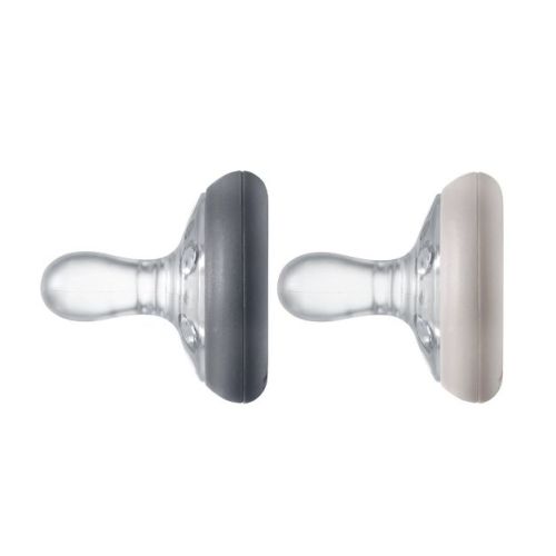 Tommee Tippee Breast-Like Pacifier Soother 0-6 Months - 2ct