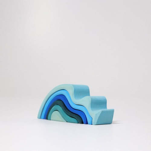 Grimm's small wooden wave stacker