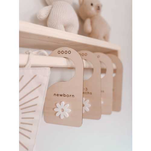 Wooden Wardrobe Dividers - Daisy - Baby clothes dividers - Wooden Hang - Baby Clothes hangers - Nursery Decor - Wardrobe Dividers