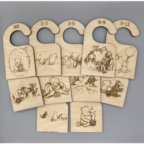 Classic Pooh Baby Wood Wardrobe Age Dividers /Baby Closet Dividers /Baby Clothes Organizer /Nursery Closet Organizer /Baby Shower Gift Ideas