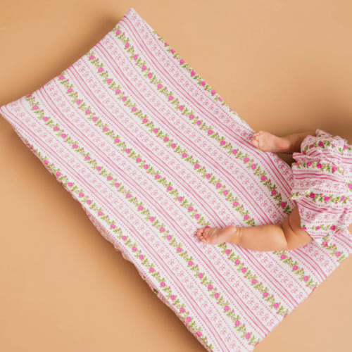 Bowquet of Roses Changing Pad Cover