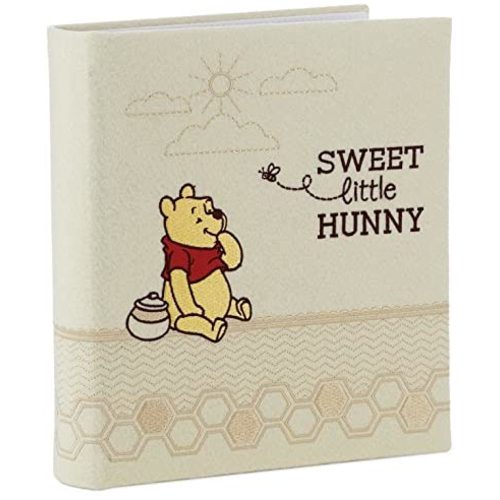 Hallmark Winnie The Pooh 5-Year Memory Album Scrapbooks Milestones; Movies & TV