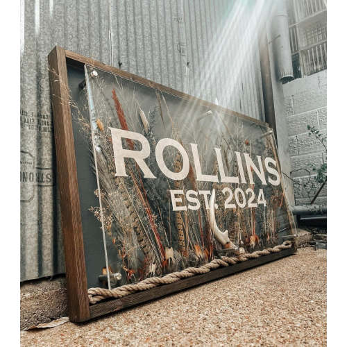 Live Custom Sign