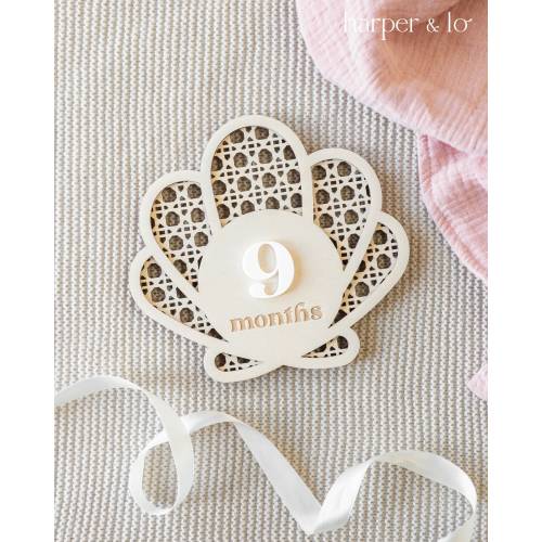 Wooden Seashell Lattice Interchangeable Milestone Cards | Custom Name Set | Monthly Milestone Marker | Baby Shower Gift | Boho Rattan Decor