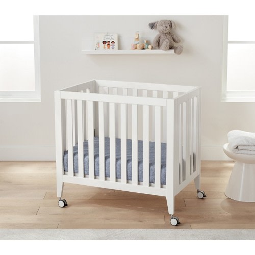 Camden Foldable Mini Crib With Mini Mattress