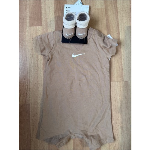 Nike Toddler Short-Sleeve Romper with Matching Socks - Tan & White