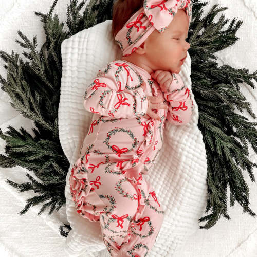 Wreath footie Newborn
