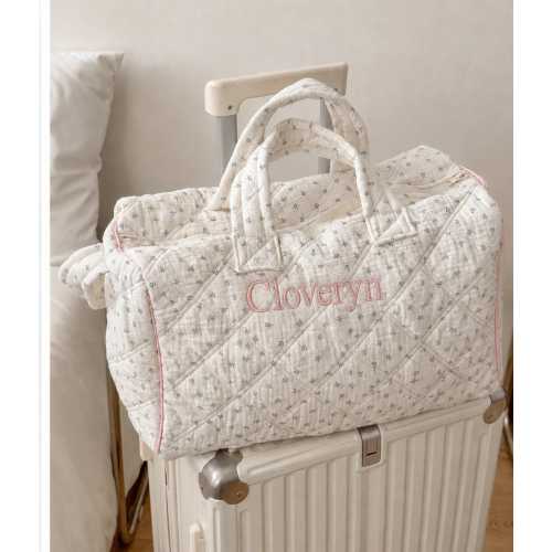 Personalized Quilted Duffel Bag, Custom Embroidered Travel Weekender (42x19x27cm)