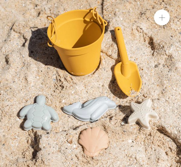 Beach toys set