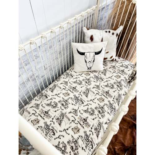 Chic Cowdays Fitted Crib Sheet