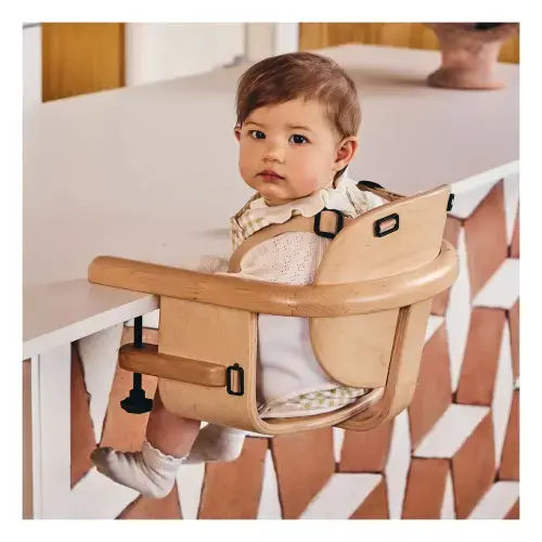 Hiko table chair