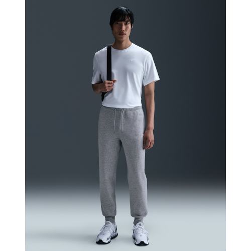 Nike Club Men's Joggers. Nike.com