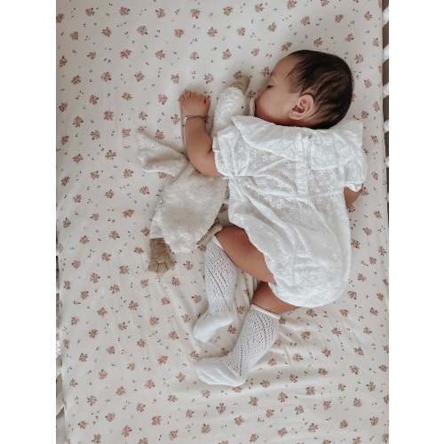 Evie Floral Muslin Crib Sheet