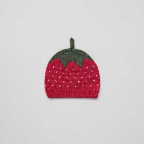 Strawberry Baby Hat Alpaca Merino Wool Handmade, Knitted Newborn Beanie Red, Baby Costume Hat Berry, Cute New Baby Gift