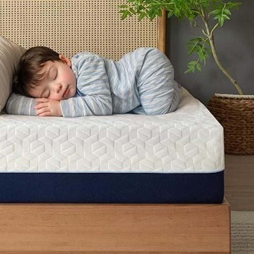 Twin Mattress for Kids - 6 Inch Cooling Gel Memory Foam Mattress in a Box,Cool Gel-Infusion for Cooler Sleep,Breathable Cover,Healthy and Safe,Twin Bed,39" X 75" X6" (White&Navy, Twin)
